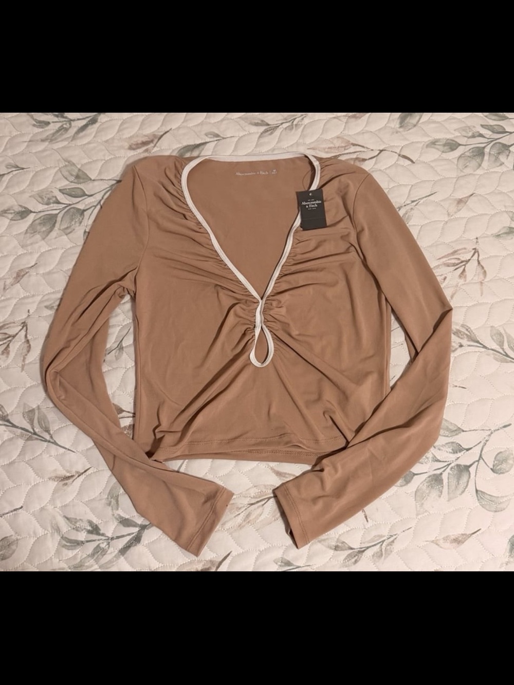 Abercrombie & Fitch Long Sleeve Ruched Top in Taupe with Contrast Trim